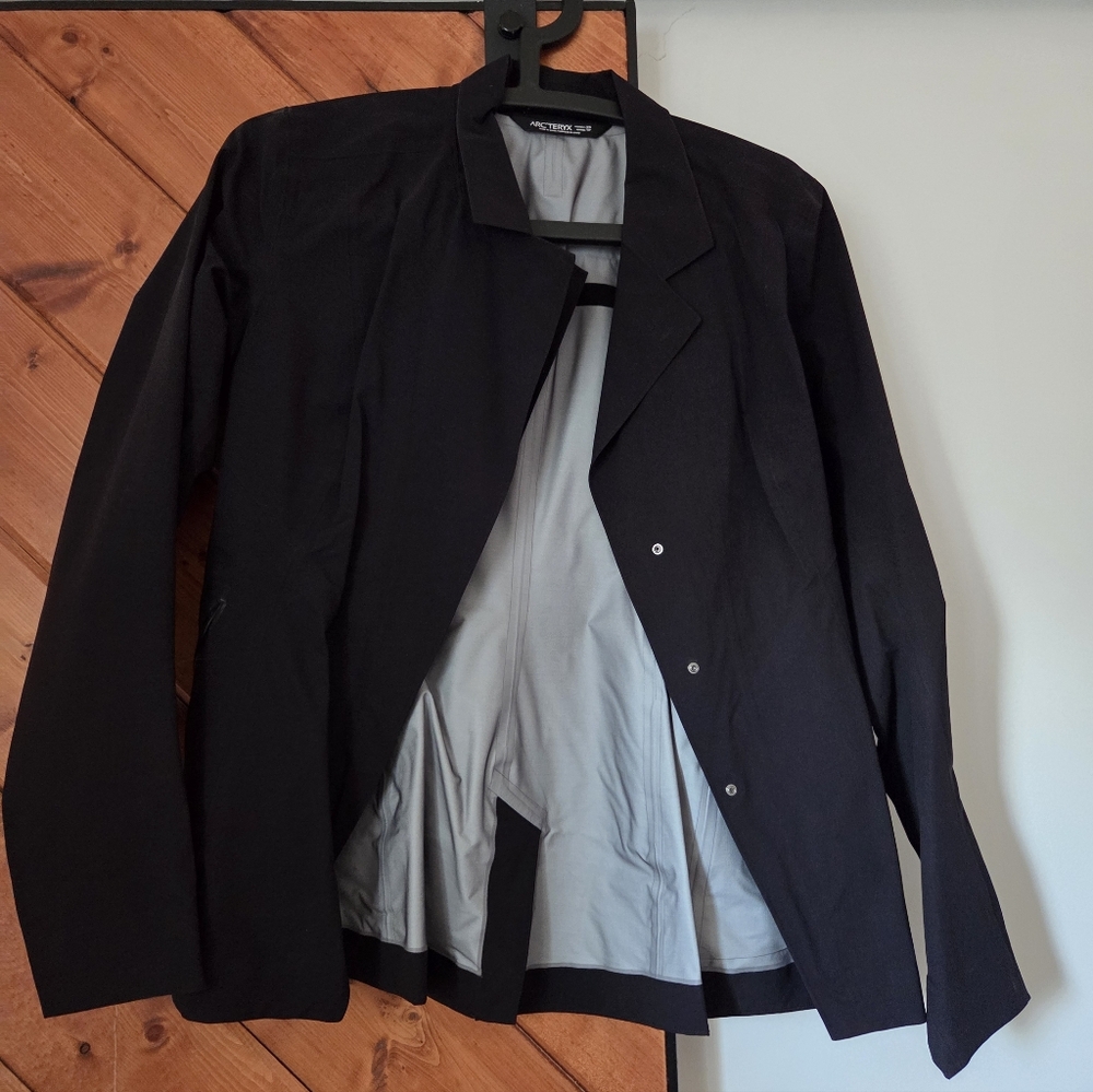Arc'teryx A2B hardshell blaser XS